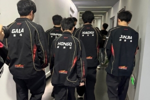 JDG分享照片回顾三月：四月继续，一起往更远的地方走 - 资讯配图