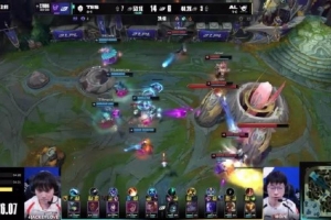 媒体人：TES这比赛给我整热血沸腾 你觉得他不行了突然就支棱起来 - 资讯配图