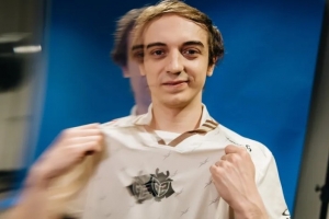 Caps：一直输T1、BLG让人很难受；现在可以说LEC比LCK更强 - 资讯配图