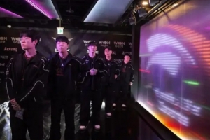 Homme监督：训练赛成绩很好，但比赛中经常意见不一 - 资讯配图