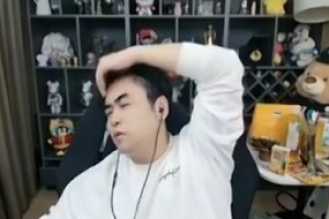 朱开：我不评价场外，现在Renard打挺好的，鸡哥这时也没必要回来 - 资讯配图