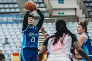 彭诗晴、赖婷艺入选候选名单!丨2025-2026赛季WCBA全明星周末 - 资讯配图