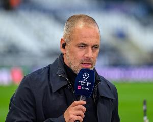 乔·科尔：欧冠决赛将是阿森纳对阵曼城 巴萨那套高位防守赢不了 - 资讯配图