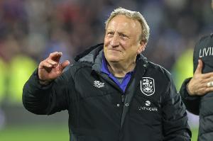 官方：77岁的传奇教练沃诺克复出，执教英格兰第六级别球队托基联 - 资讯配图