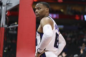 Skip:湖人对联盟最差队正常发挥 铁威三分7中1&观众早见怪不怪了 - 资讯配图