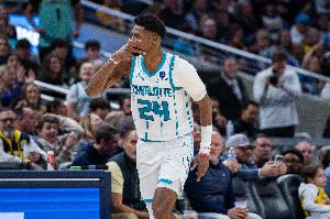 米勒:队友们创造力十足都很投入 团队凝聚力会让我们走得更远 - 资讯配图