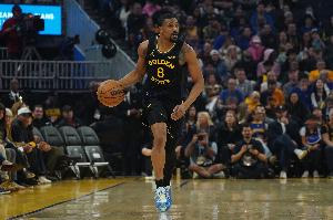 开很早！梅尔顿三分命中 半节时间内外开花已拿到5分 - 资讯配图