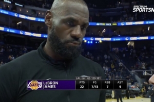 詹姆斯：在NBA不能过于高调也不能过于气馁 我们明天还有比赛 - 资讯配图