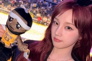 又去看老詹了！歌手宋雨琦现场观战湖人 前排座位羡煞旁人 - 资讯配图