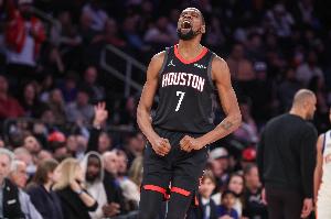 杜兰特：与希罗互动只为激发能量 我们相互尊重&不过些许言语罢了 - 资讯配图