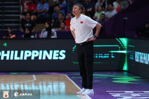 媒体人:杨毅的言论和世界篮球背道而驰 我们没有足够的资源配置 - 资讯配图