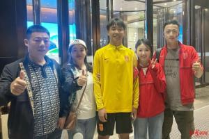 帅惟浩姐姐：我和他互相督促学习英语，新年礼物送了他游戏皮肤 - 资讯配图