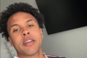 麦肯尼：我很高兴能够延长我的合同，并与尤文球迷共度更多的时光 - 资讯配图