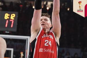 归化对比：霍金森砍24分7板率日本胜韩国 科克对阵中国男篮12+10 - 资讯配图