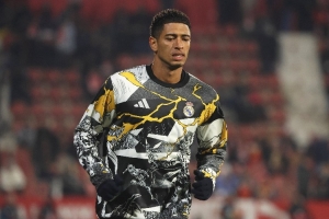 欧文谈贝林厄姆:只要健康英格兰就该选他,他是世界最佳之一 - 资讯配图