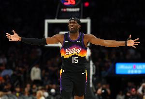 马威:会继续做好球队的进攻发动机 保持拼劲积极冲抢篮板 - 资讯配图