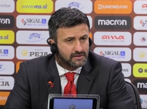 帕努奇:即使米兰赢得本周末的德比战,也无法和国米竞争冠军 - 资讯配图