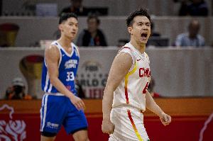 赵继伟：两场比赛都从悬崖边拉回来 大家有血性 希望能唤醒大家 - 资讯配图