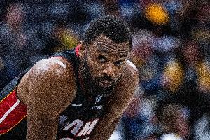 正负值-17最低！维金斯半场7投仅2中拿到5分4板3帽 - 资讯配图