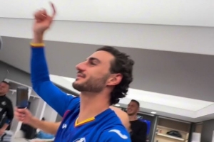 时隔18年再次攻陷伯纳乌！赫塔费球员更衣室内疯狂庆祝 - 资讯配图