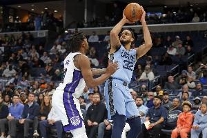 开拓者旧将!吕佩尔末节10分打花比赛 全场拿16分6板&填满数据栏 - 资讯配图