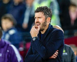 曼联近12次英超半场落后只一次完成逆转,近三次在主场都输球 - 资讯配图