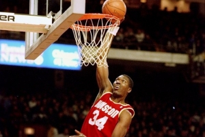 霍里:若乔丹不退役火箭也能在总决赛赢公牛 他们没人能防大梦 - 资讯配图