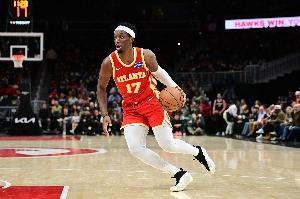 跟我学中锋咋投三分!奥孔武三分12中7轰下25分10板6助2断 - 资讯配图