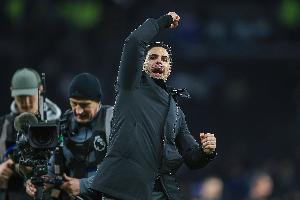 追平单赛季联赛历史纪录!阿森纳本赛季英超已16次通过角球破门 - 资讯配图