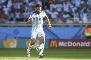 加雷:小时候家里很穷买双球鞋都要想很久 吃过这些苦才能熬出头 - 资讯配图