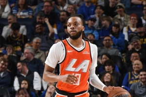 5失误2助攻！加兰快船首秀出战22分钟9中4拿到12分 三分7中2 - 资讯配图