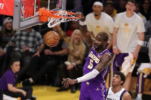 帕金斯：艾顿还自认为不可取代？能做到湖人对他要求的人太多了 - 资讯配图