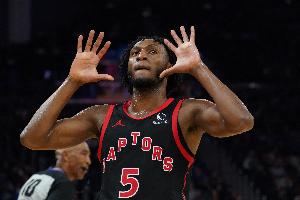 能攻善传!奎克利15中10高效拿下27分2板11助 末节独得11分 - 资讯配图