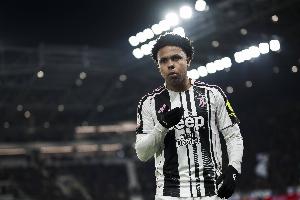 完成续约！罗马诺：麦肯尼已经与尤文签下新合同，有效期4年 - 资讯配图