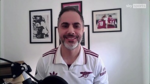 枪迷:我们总被人说掉链子,只要能夺冠,就算踢的再无聊都无所谓 - 资讯配图