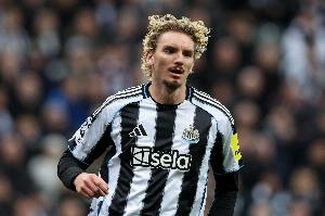 埃迪·豪：沃尔特马德出战曼联存疑，麦利、克拉夫特、沙尔缺席 - 资讯配图