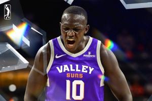 好兄弟~太阳10号秀马卢阿奇G联盟轰24分17板 2米16秀砸板接球暴扣 - 资讯配图