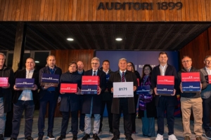 巴萨官方：竞选人拉波尔塔、丰特和西里亚完成了所需签名最低数量 - 资讯配图