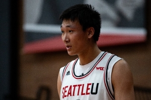 状态一般!NCAA常规赛-淡厚然替补出场14分钟 2罚1中得1分2板2助 - 资讯配图