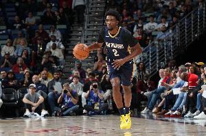 很拉胯!赫伯特·琼斯全场6投仅1中&三分3中0 出现5犯规 - 资讯配图