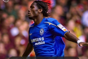 21世纪以来枪手蓝军交手射手榜：德罗巴13球居首，亨利10球随后 - 资讯配图