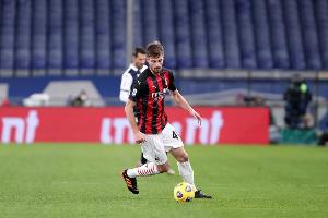 跟队：加比亚今日接受了腹股沟疝手术，预计恢复时间一个月 - 资讯配图