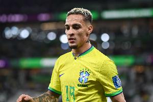 世体：因罗德里戈重伤，安东尼入选巴西队踢世界杯的可能性大增 - 资讯配图