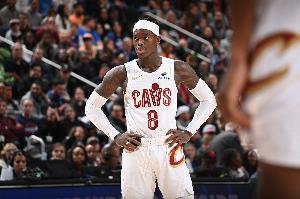 说到做到!施罗德上次输活塞后表态承担责任 本场15+5+5助队复仇 - 资讯配图