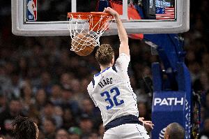 弗拉格年度最佳新秀？华盛顿：这无需多言 他的表现实在难得一见 - 资讯配图