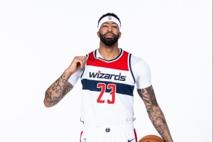 皮尔斯：明年奇才会比步行者强 浓眉比他们都厉害 杨和哈利一档 - 资讯配图