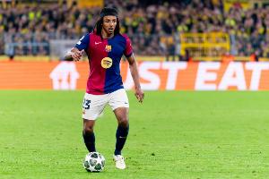 塞尔电台初步判断孔德伤情:一切迹象显示球员只是肌肉轻微不适 - 资讯配图