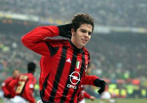 卡卡：坚信米兰仍有夺冠可能 钦佩魔笛在赢得一切后仍未失去动力 - 资讯配图