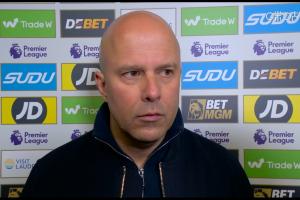 斯洛特：对方的折射进球甚至不算机会 我们实在输掉太多比赛了 - 资讯配图