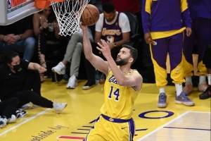 轻伤不下火线！克莱伯可以出战鹈鹕 湖人恢复全员健康！ - 资讯配图